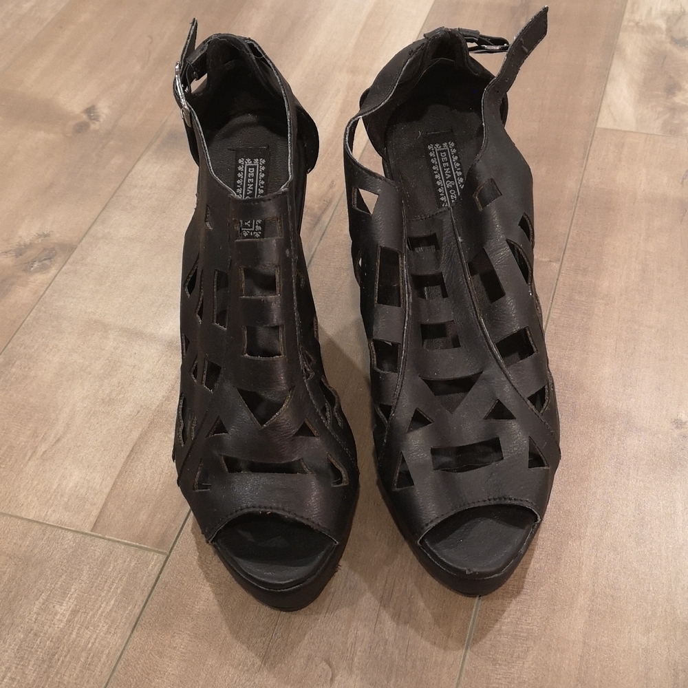 Deena & Ozzy Laser Cut Shoes
